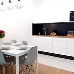 Vista Premium Ii- Free Underground Parking - Center - Self Check-in Διαμέρισμα